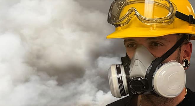 استفاده کارگران از ماسک تنفسی